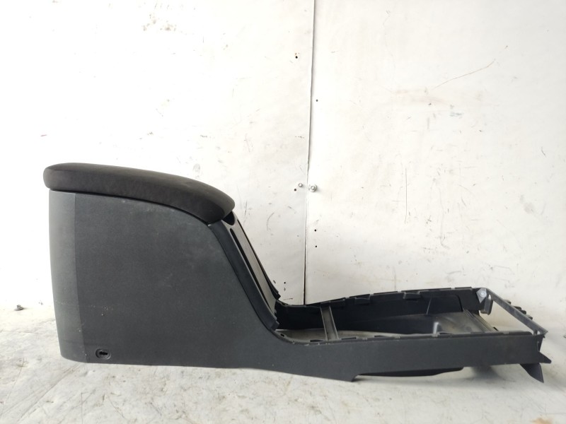 Recambio de consola central para renault megane ii (bm0/1_, cm0/1_) 1.5 dci (bm1e, cm1e) referencia OEM IAM 8200079088  