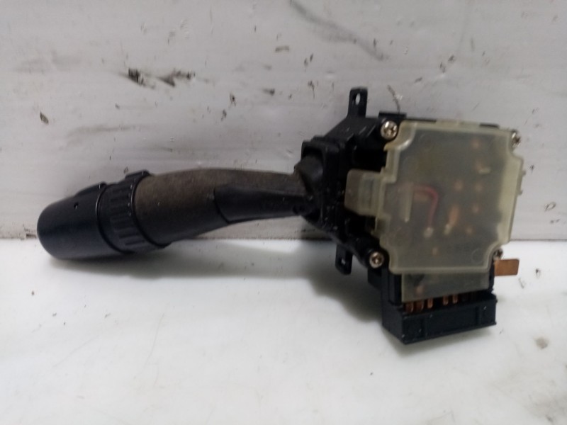 Recambio de mando limpia para hyundai accent (lc) referencia OEM IAM 9343025130  