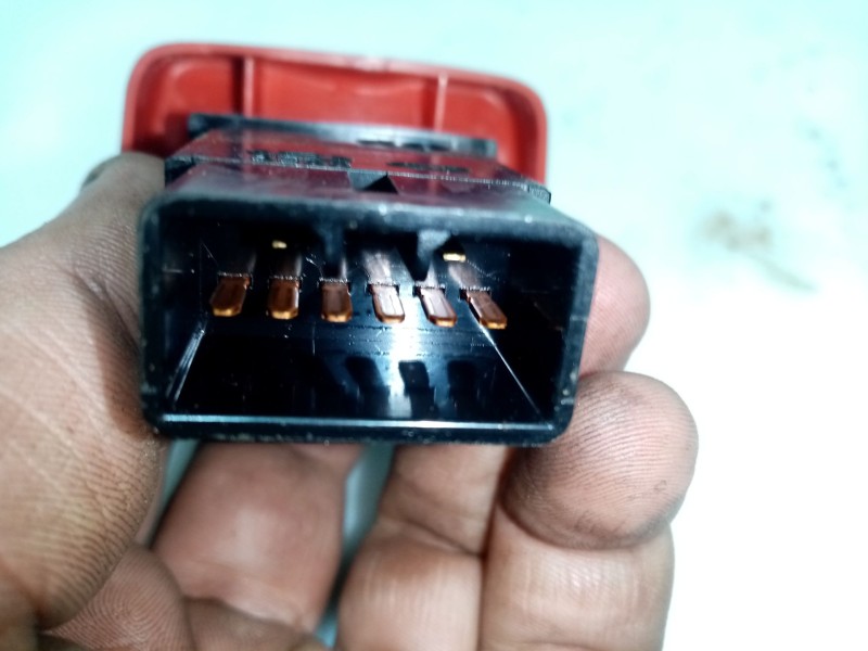 Recambio de warning para hyundai accent (lc) referencia OEM IAM   