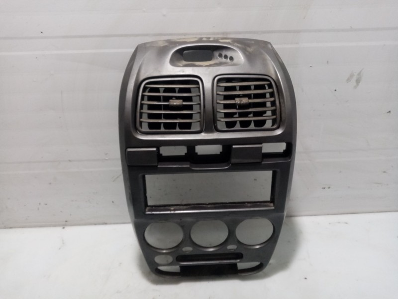 Recambio de moldura para hyundai accent (lc) referencia OEM IAM   