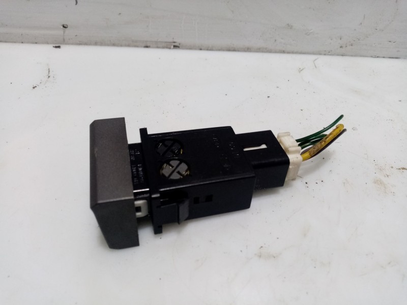 Recambio de interruptor para hyundai accent (lc) referencia OEM IAM 9371025000  