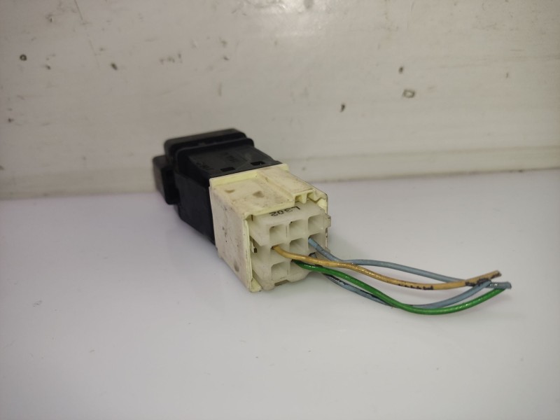 Recambio de interruptor para citroën xsara (n1) 2.0 hdi 90 referencia OEM IAM 31A4  