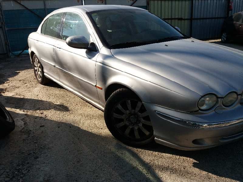 jaguar x-type 2.5 v6 24v cat   |   0.01 - 0.09 | 2001 - 2009 | 196 cv / 144 kw del año 2001