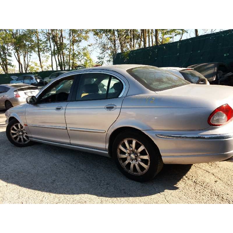 jaguar x-type 2.5 v6 24v cat   |   0.01 - 0.09 | 2001 - 2009 | 196 cv / 144 kw del año 2001