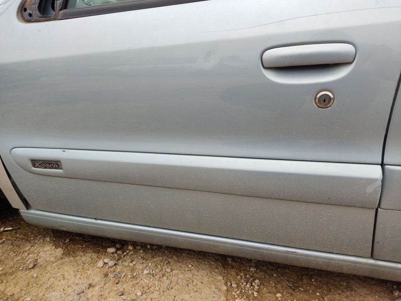 Recambio de moldura puerta delantera izquierda para citroën xsara (n1) 2.0 hdi 90 referencia OEM IAM 8545T9  