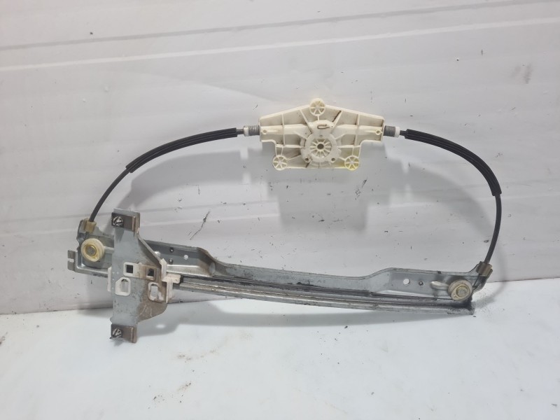 Recambio de elevalunas delantero derecho para citroën c4 berlina referencia OEM IAM 9222V0  