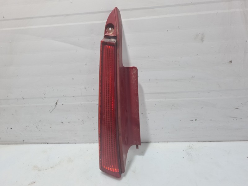 Recambio de piloto trasero izquierdo para citroën c4 berlina referencia OEM IAM   