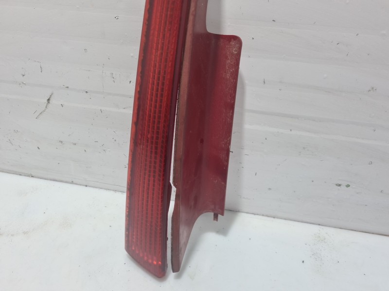 Recambio de piloto trasero izquierdo para citroën c4 berlina referencia OEM IAM   