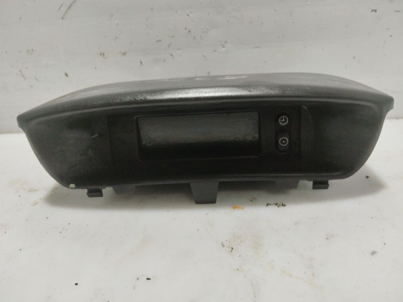 Recambio de pantalla multifuncion para opel meriva referencia OEM IAM   