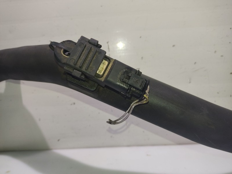Recambio de tubo para renault laguna ii (bg0) referencia OEM IAM 8200488871  
