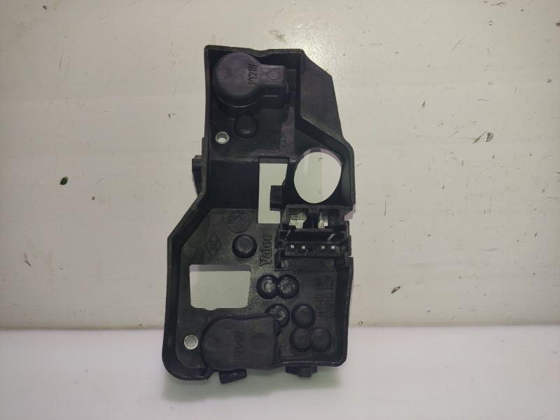 Recambio de portalamparas para renault laguna ii (bg0) referencia OEM IAM 5211PTIE  