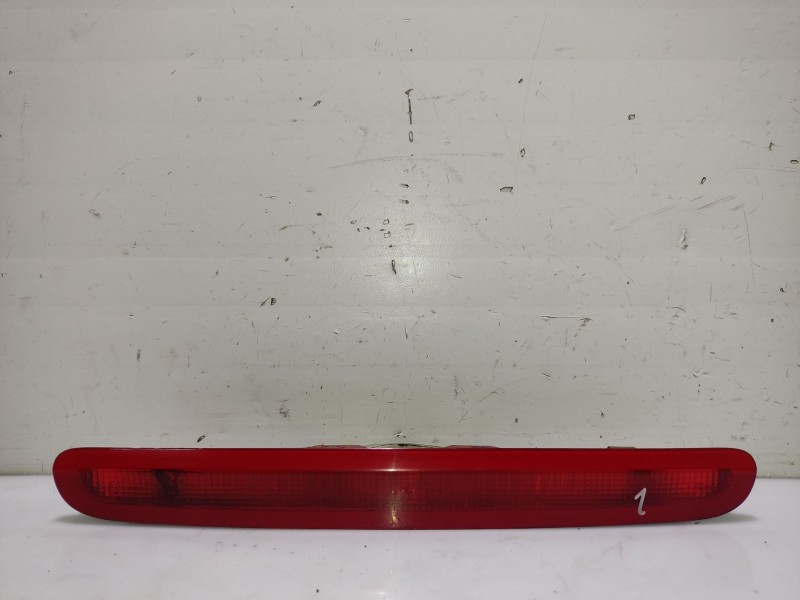 Recambio de luz central de freno para renault laguna ii (bg0) referencia OEM IAM 8200002496  