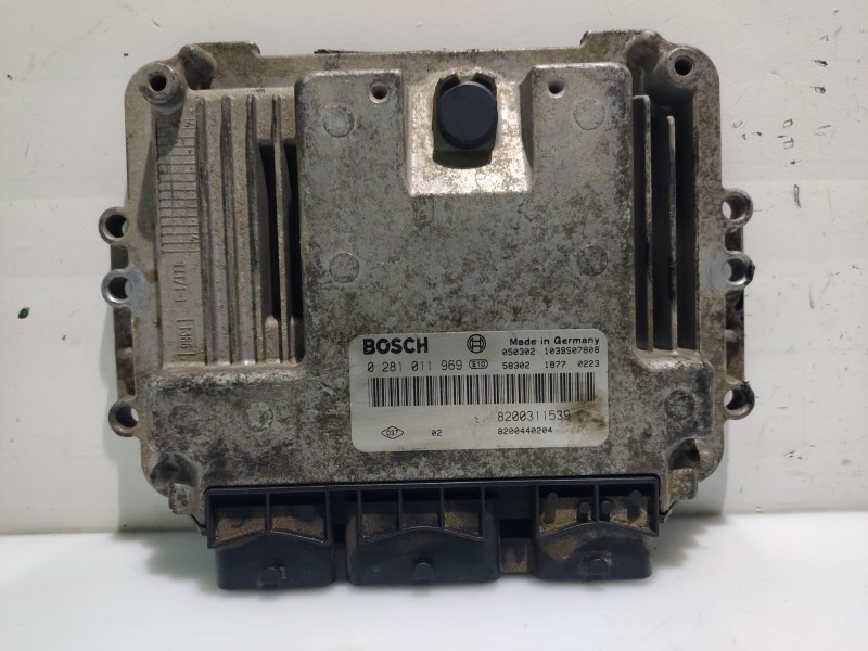 Recambio de centralita motor uce para renault laguna ii (bg0) referencia OEM IAM 8200311539 0281011969 8200440204