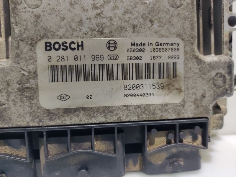 Recambio de centralita motor uce para renault laguna ii (bg0) referencia OEM IAM 8200311539 0281011969 8200440204