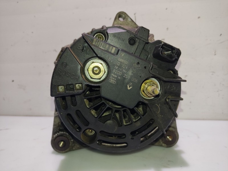 Recambio de alternador para renault laguna ii (bg0) referencia OEM IAM 8200251006 7711368834 0124525076