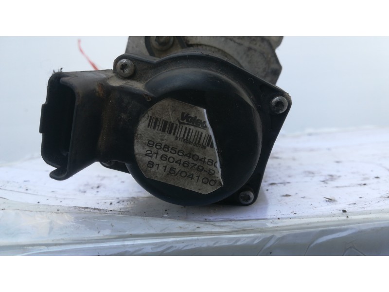 Recambio de valvula egr para ford focus sportbreak (cap) trend   |   08.04 - 12.06 | 2004 - 2006 | 109 cv / 80 kw referencia OEM Recambio de valvula egr para ford focus sportbreak (cap) trend   |   08.04 - 12.06 | 2004 - 2006 | 109 cv / 80 kw referencia OEM