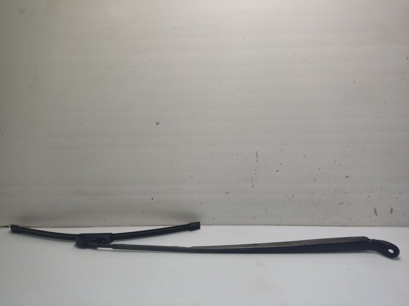 Recambio de brazo limpia delantero derecho para renault laguna ii (bg0) referencia OEM IAM 7701056394  