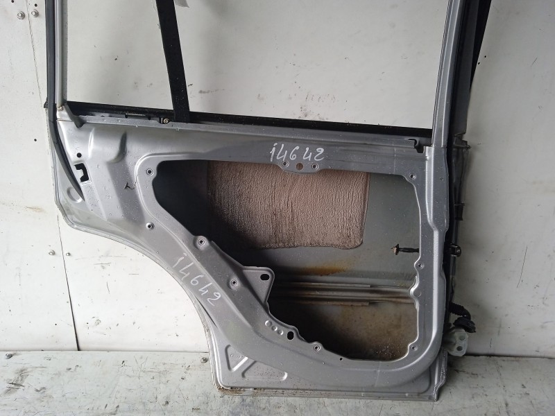 Recambio de puerta delantera izquierda para ford fusion (ju_) 1.4 tdci referencia OEM IAM 1692551  