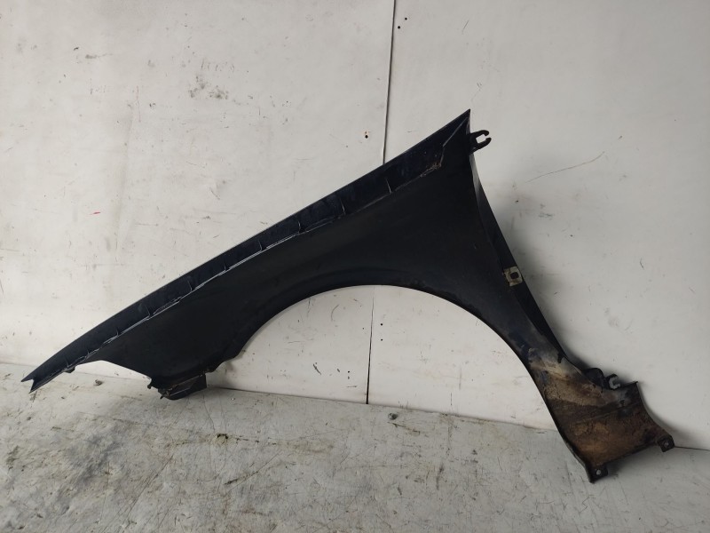 Recambio de aleta delantera derecha para renault laguna ii (bg0) referencia OEM IAM 8201094795 7701475994 