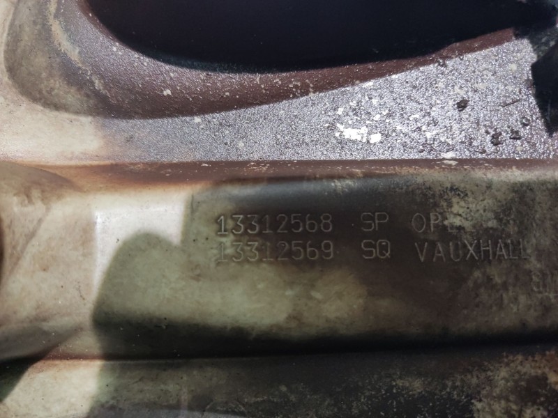 Recambio de tapacubos para opel insignia a (g09) 2.0 cdti (68) referencia OEM IAM 13312568 13312569 