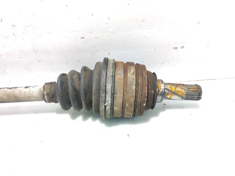 Recambio de transmision delantera izquierda para opel corsa b referencia OEM IAM 374352  