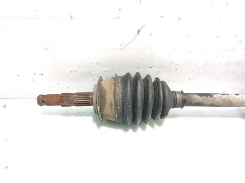 Recambio de transmision delantera izquierda para opel corsa b referencia OEM IAM 374352  