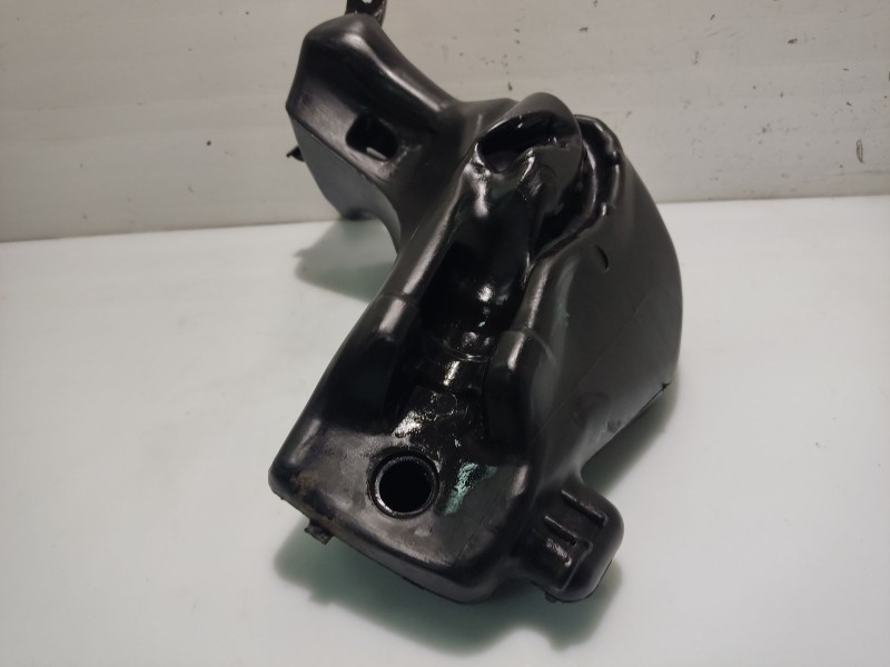 Recambio de deposito limpia para citroën c4 coupe 1.4 16v referencia OEM IAM 9658685280 21196900 