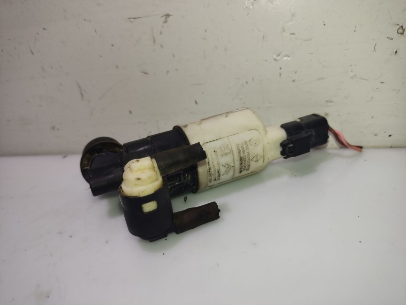 Recambio de bomba limpia para citroën c4 coupe 1.4 16v referencia OEM IAM 8200067015 8200298685 