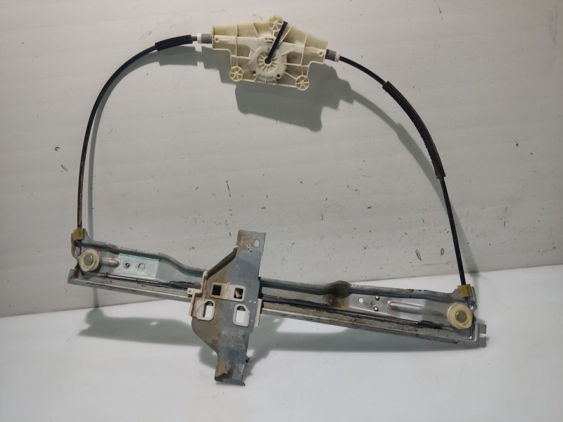 Recambio de elevalunas delantero izquierdo para citroën c4 coupe 1.4 16v referencia OEM IAM 9221S1  