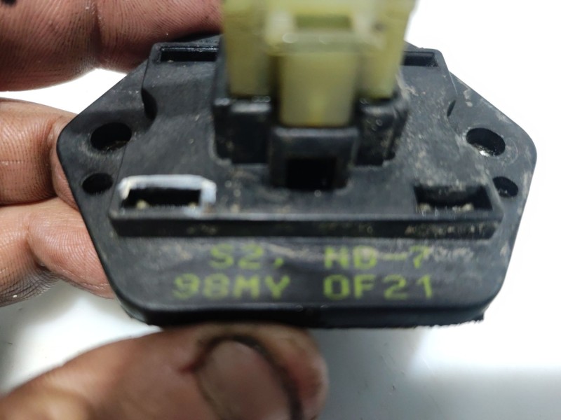 Recambio de resistencia calefaccion para kia shuma referencia OEM IAM   