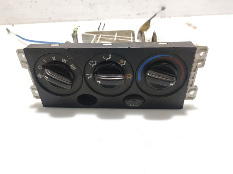 Recambio de mando calefaccion / aire acondicionado para kia shuma referencia OEM IAM 0K2N261190A  