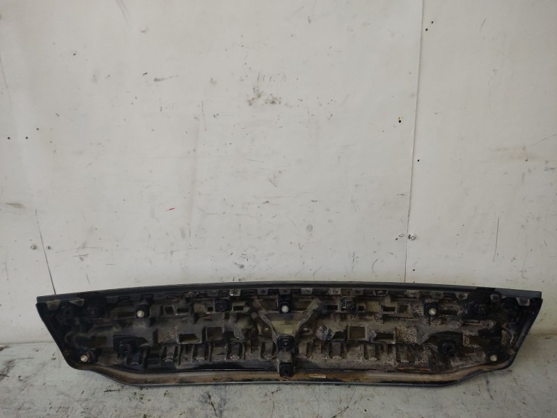 Recambio de moldura para citroën c4 coupe 1.4 16v referencia OEM IAM 9655571777  