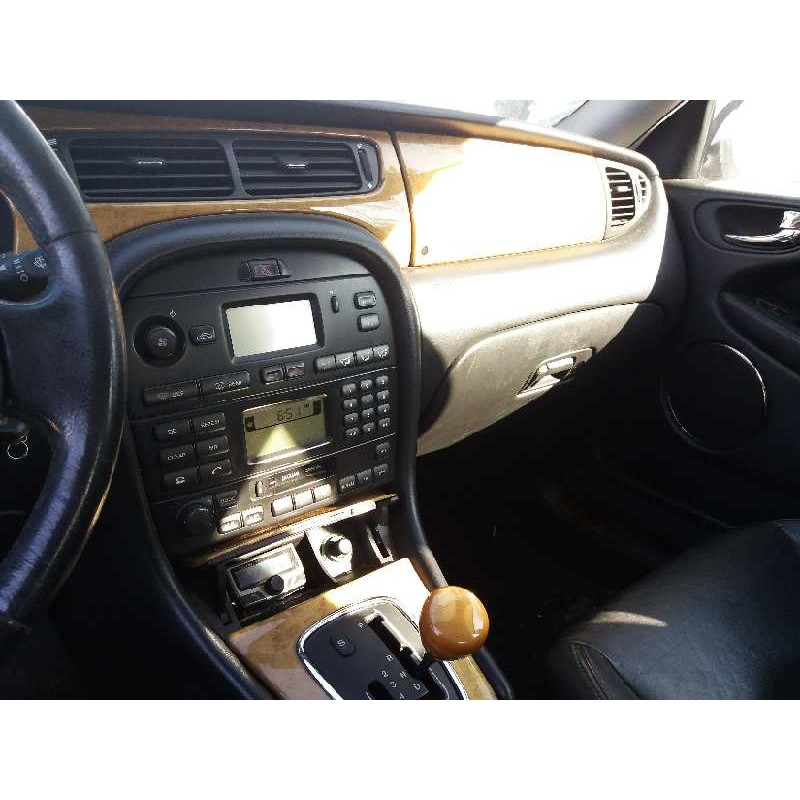 jaguar x-type 2.5 v6 24v cat   |   0.01 - 0.09 | 2001 - 2009 | 196 cv / 144 kw del año 2001