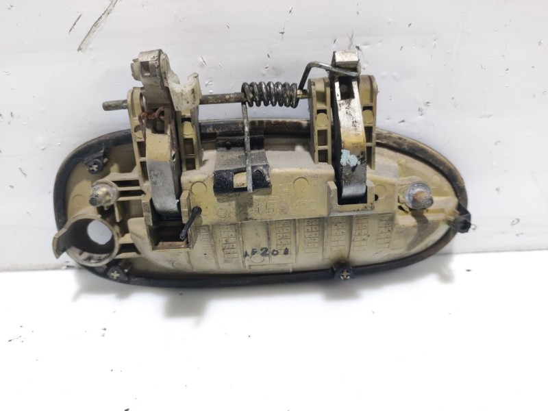 Recambio de maneta exterior delantera izquierda para kia shuma referencia OEM IAM OK2A159410  