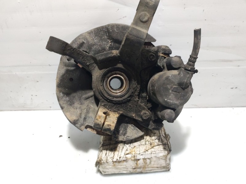 Recambio de mangueta delantera izquierda para kia shuma referencia OEM IAM 0K2A133031A  