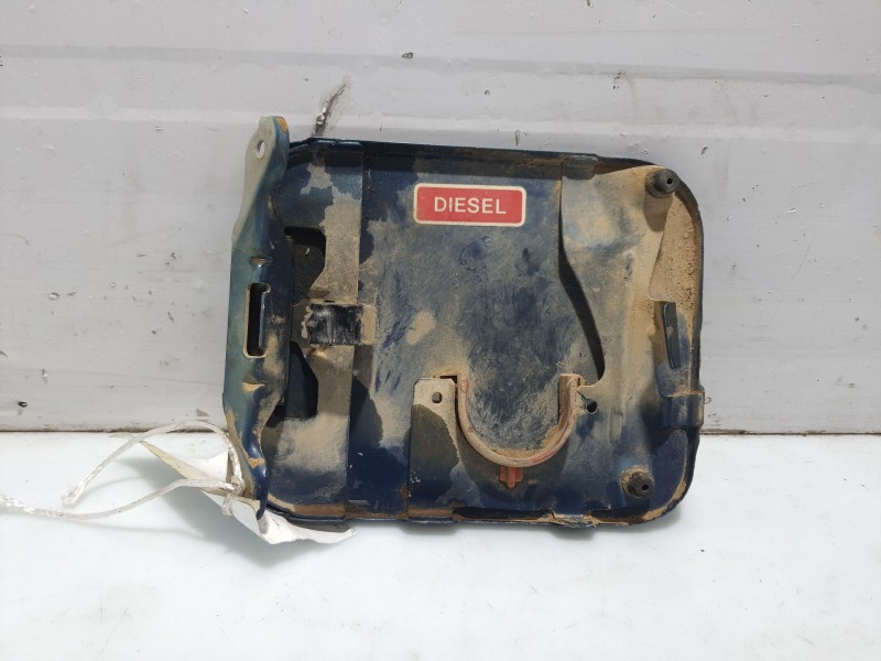 Recambio de tapa combustible para nissan terrano/terrano.ii (r20) 2.7 turbodiesel referencia OEM IAM   