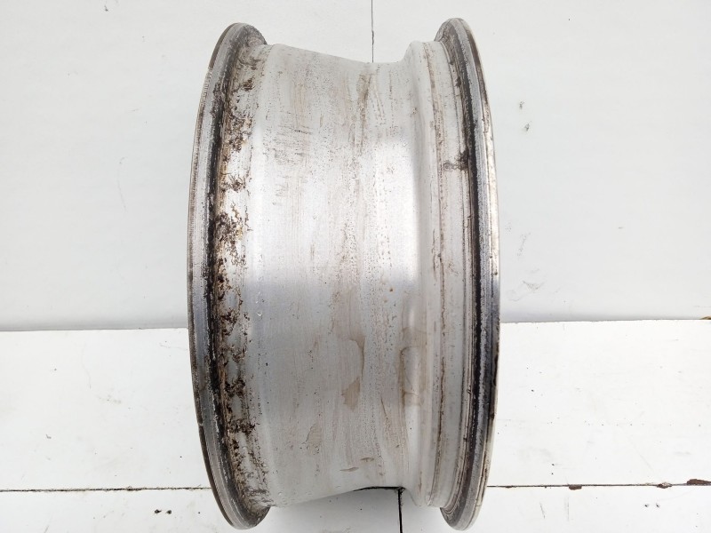 Recambio de llanta para dodge caliber 2.0 crd referencia OEM IAM 05191765AA  