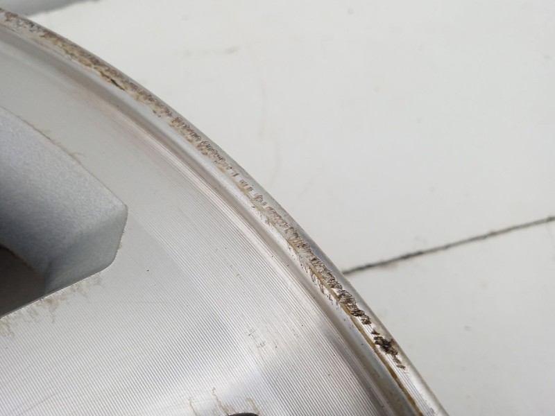 Recambio de llanta para dodge caliber 2.0 crd referencia OEM IAM 05191765AA  