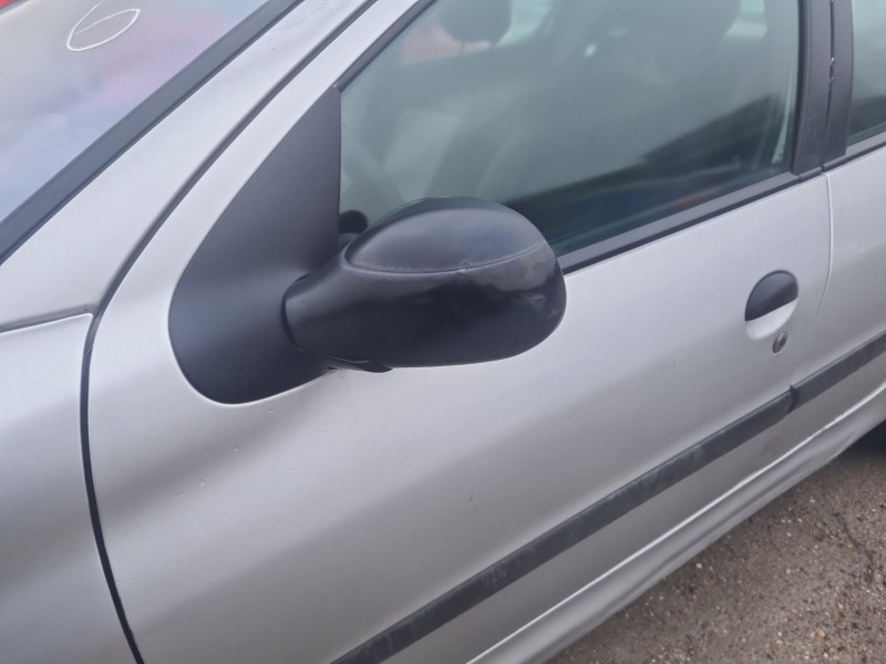 peugeot 206 hatchback (2a/c) del año 2002