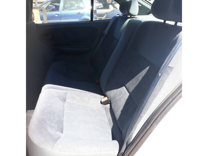 renault megane i berlina hatchback (ba0) 1.6   |   0.95 - ... | 1995 | 90 cv / 66 kw del año 1995