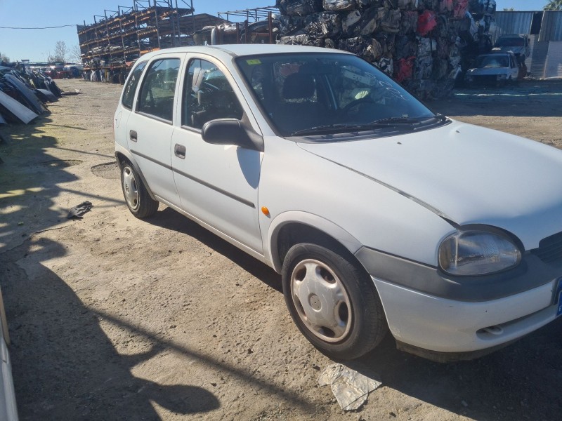 opel corsa b (s93) del año 1997