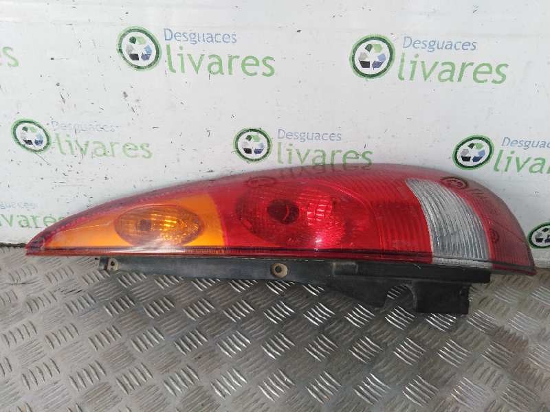 Recambio de piloto trasero derecho para nissan almera tino (v10m) referencia OEM IAM   