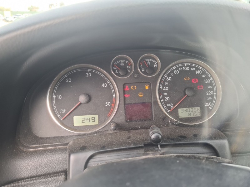 volkswagen passat b5.5 variant (3b6) del año 2002