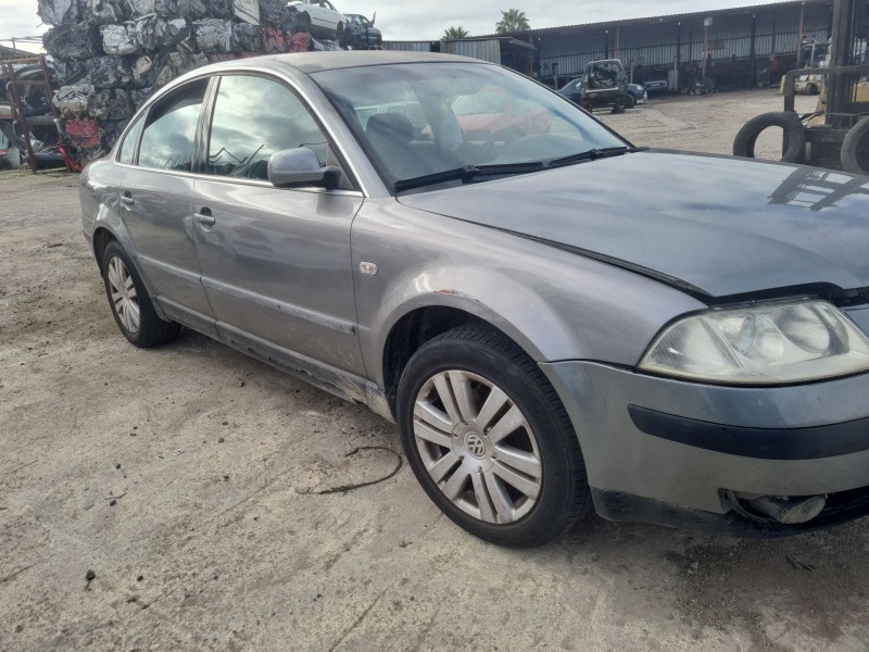 volkswagen passat b5.5 variant (3b6) del año 2002