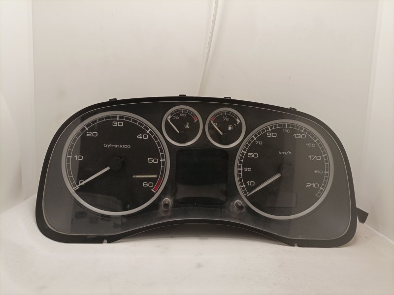 Recambio de cuadro instrumentos para peugeot 307 (s1) referencia OEM IAM P9646742480 21674639-4 P96467424800R00