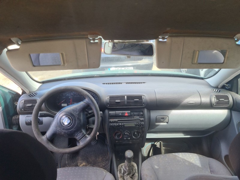 seat toledo ii (1m2) del año 2000