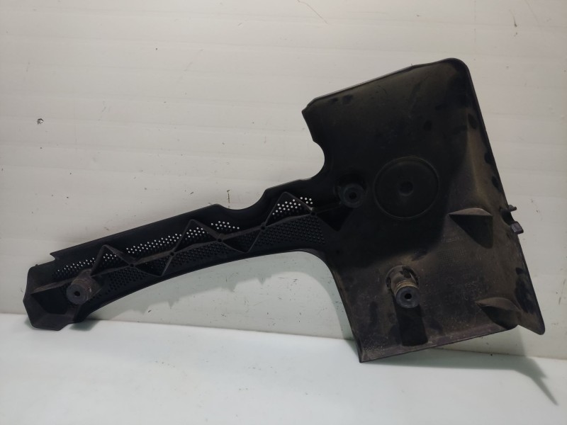 Recambio de tapa motor para seat arosa (6h1) 1.0 referencia OEM IAM 030103935A  