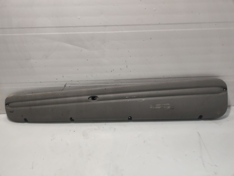 Recambio de moldura para fiat seicento (187) active referencia OEM IAM 735302107  