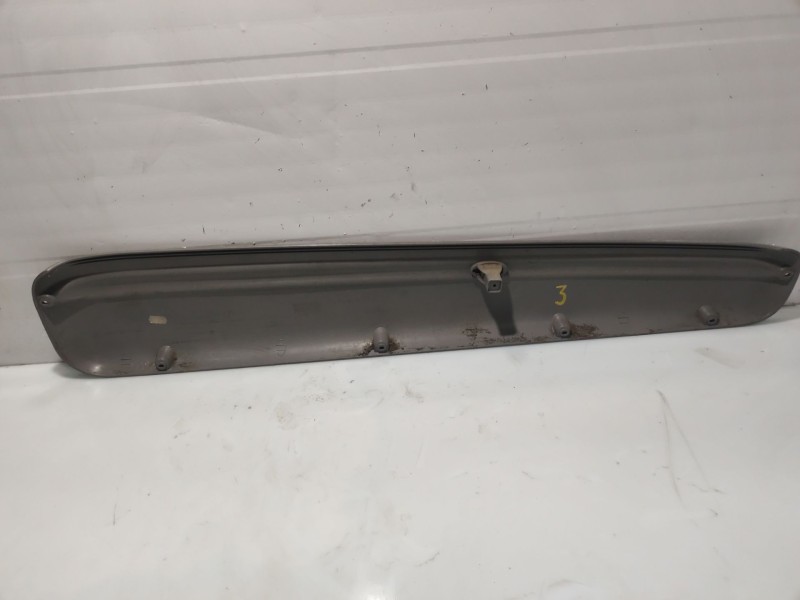 Recambio de moldura para fiat seicento (187) active referencia OEM IAM 735302107  