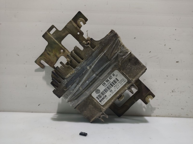 Recambio de centralita motor uce para seat arosa (6h1) 1.0 referencia OEM IAM 030906027AK 0261203930 